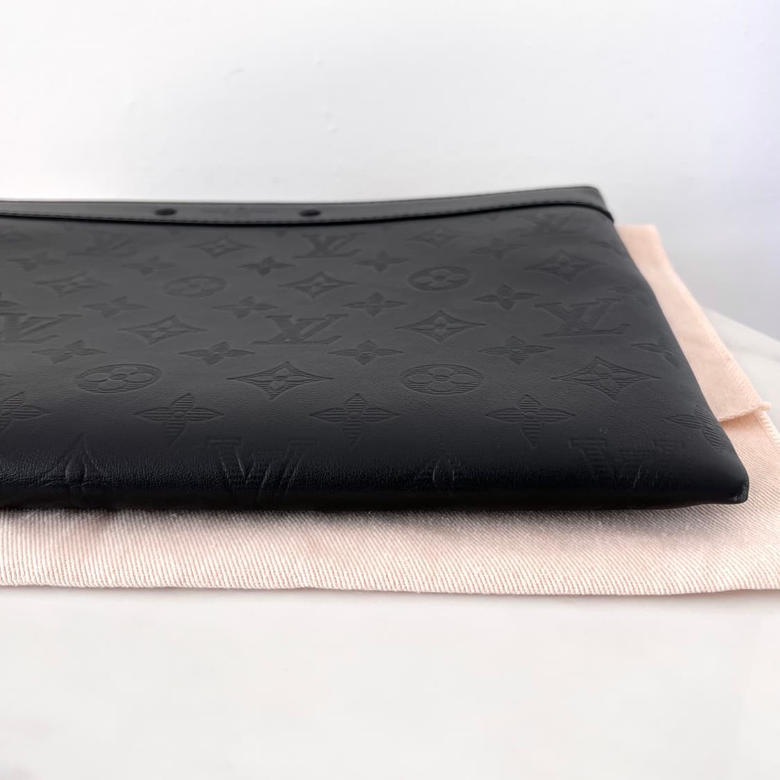 [S급/정품] 루이비통 포쉐트 투고 쉐도우 클러치 백 가방 상품이미지7