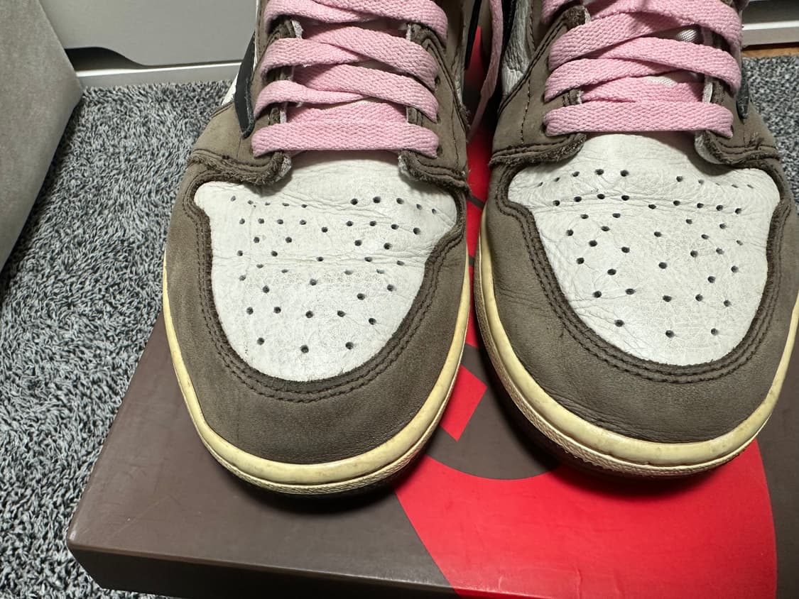 (285)나이키 에어조던1 트래비스 스캇 모카 하이 상품이미지4