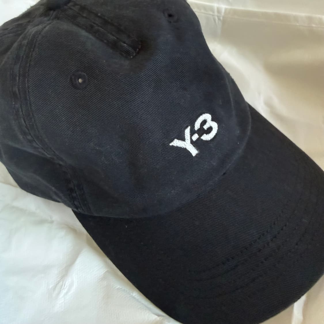 Y-3 대드캡 상품이미지1
