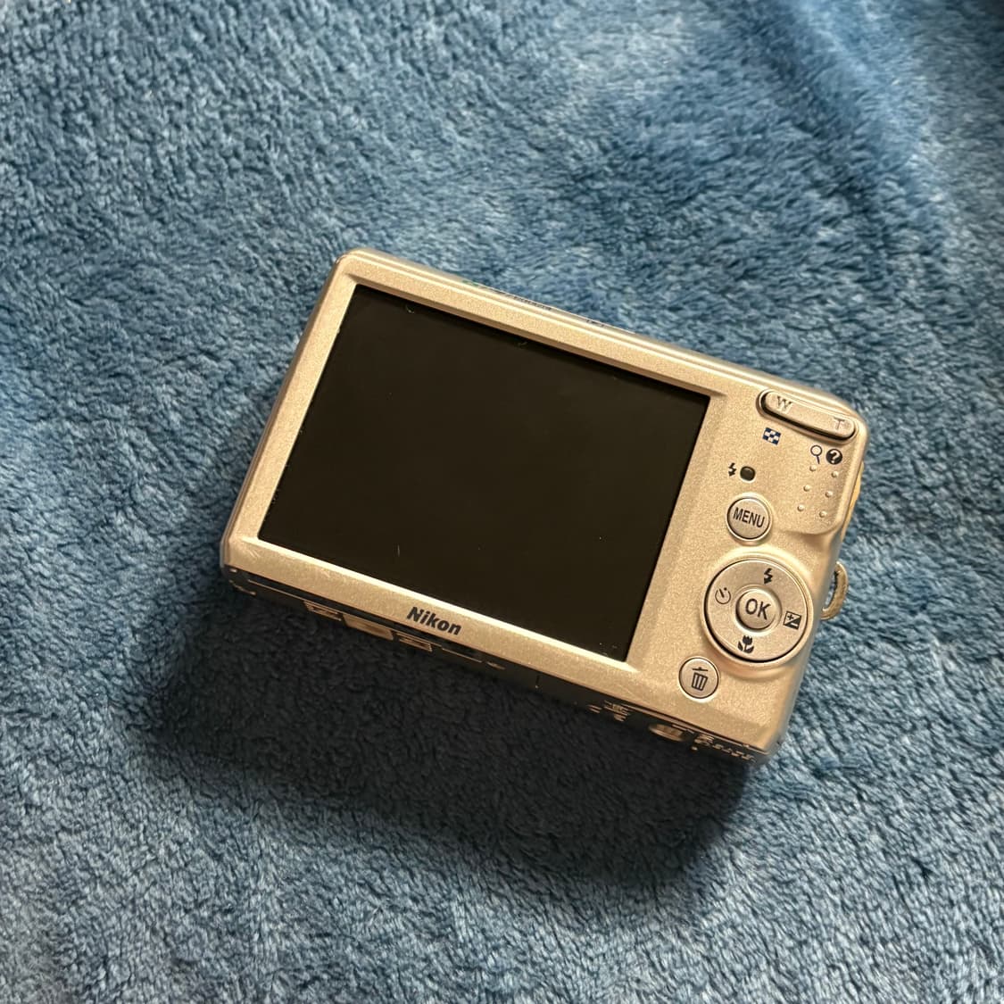 [상태좋음] 니콘 쿨픽스 L20 디지털 카메라 실버/빈티지 디카/희귀매물 상품이미지2