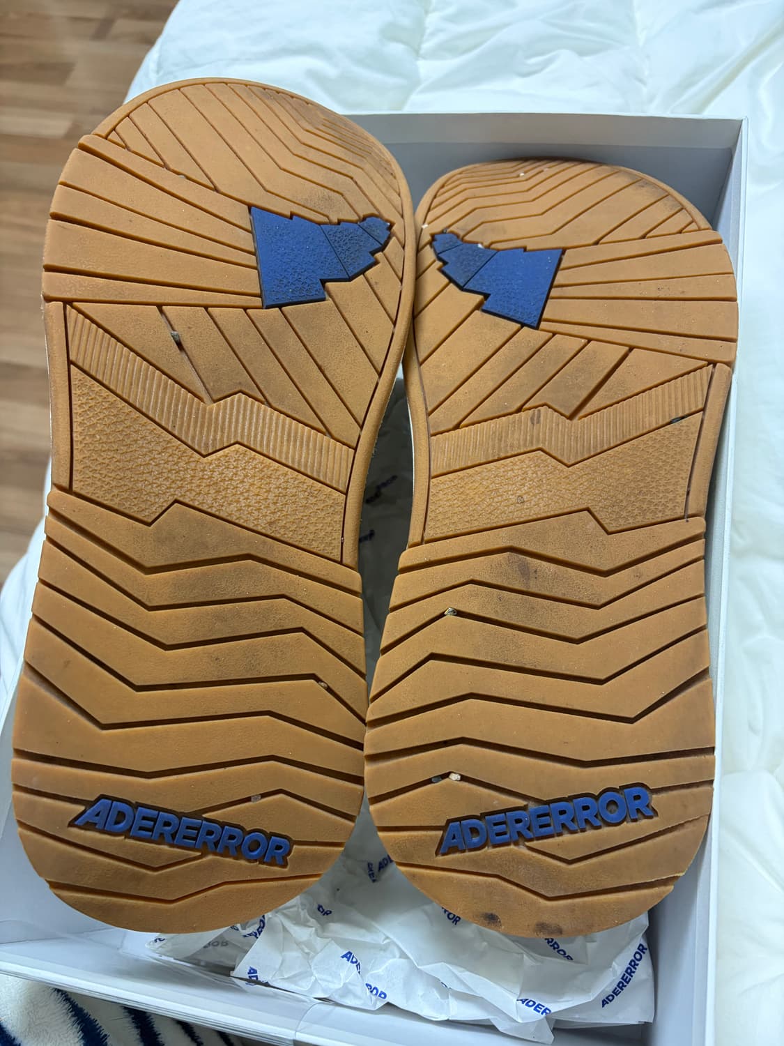 아더에러 log LAD tenit noir 42size 상품이미지7