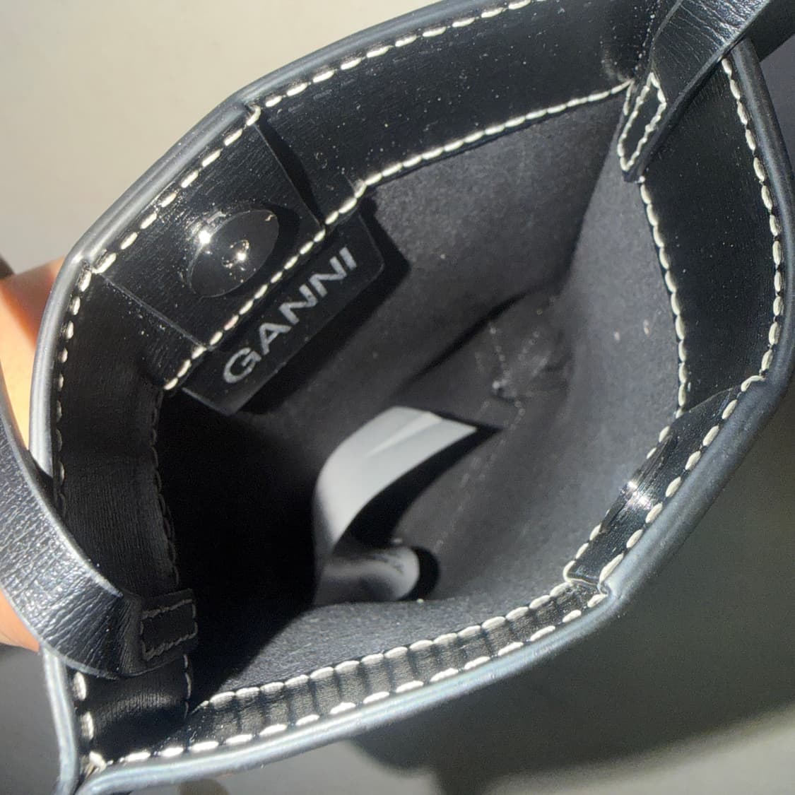 가니 미니 크로스백 블랙 상품이미지6