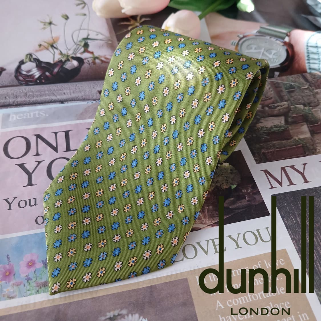 던힐 실크 그린 마이크로 패턴 넥타이 9.2cm A+등급 A19215
 상품이미지1