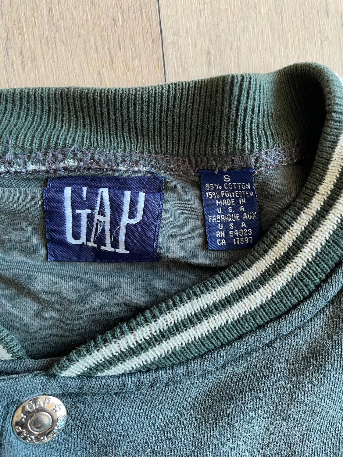 올드갭 스웻 바시티 상품이미지3