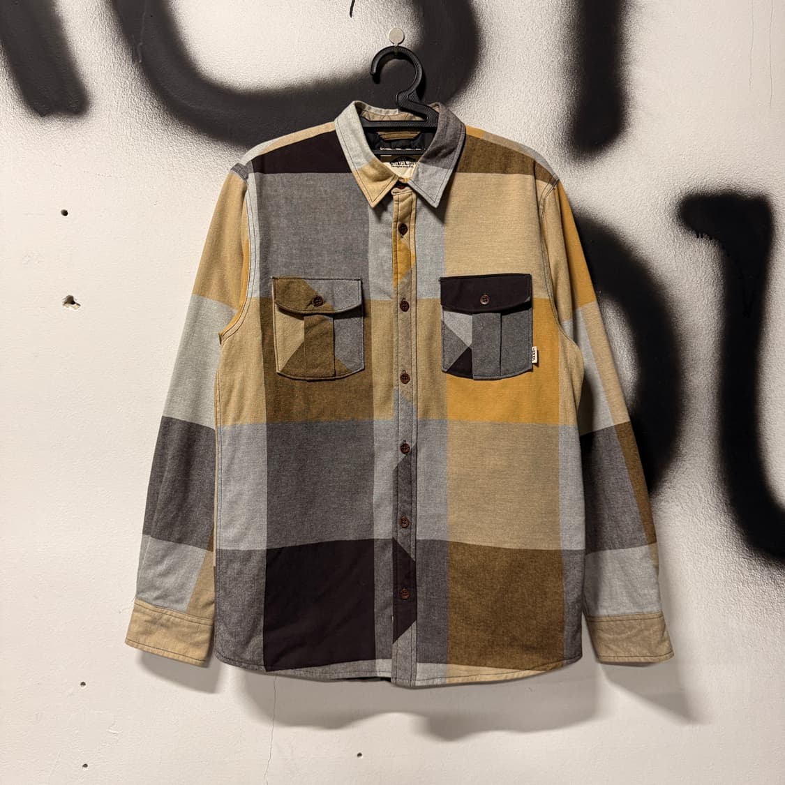 VANS 반스 투포켓 멀티 체크 패턴 퀼팅 셔츠 상품이미지1