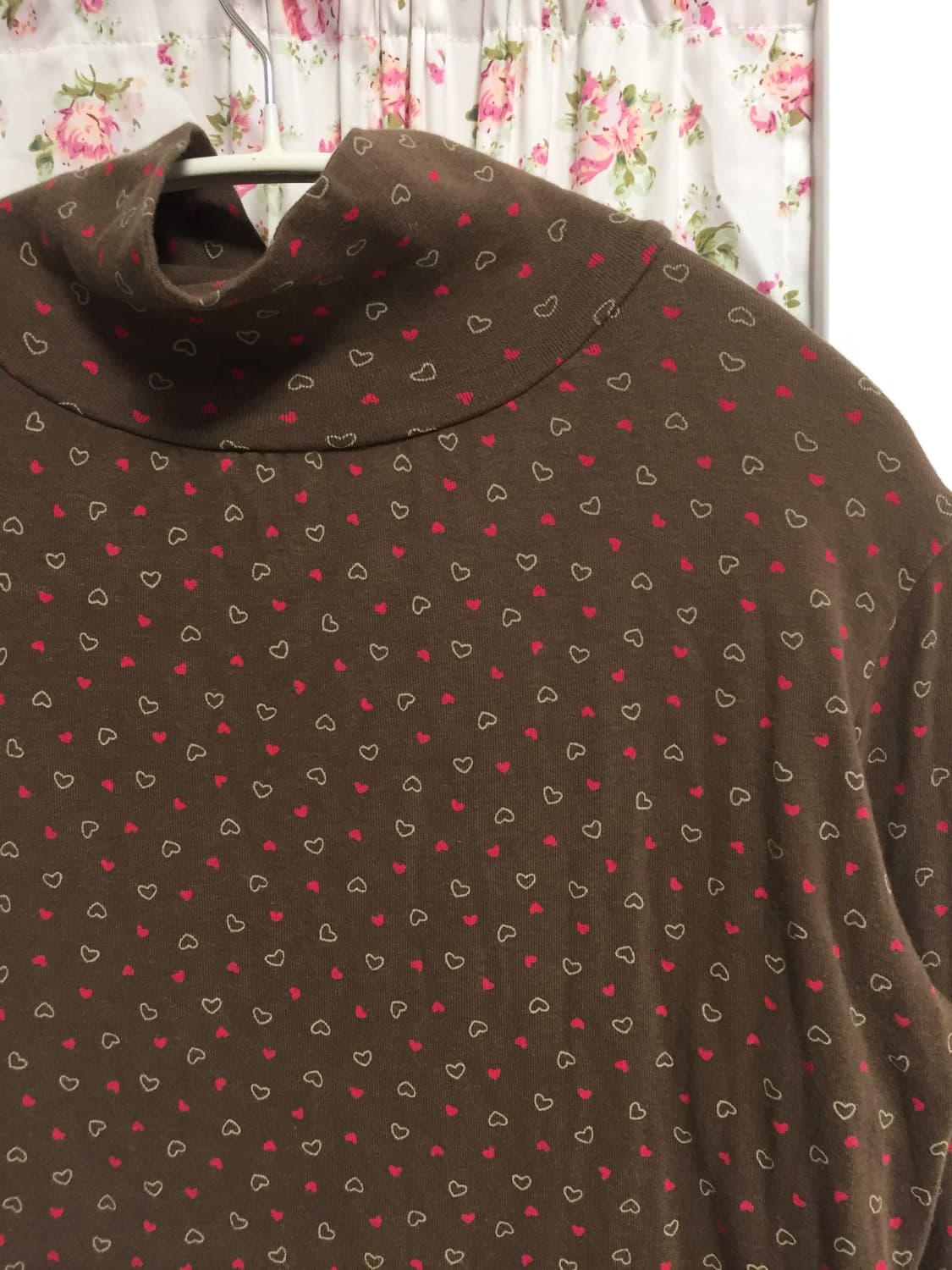빈티지 하트 브라운 목폴라 상품이미지2
