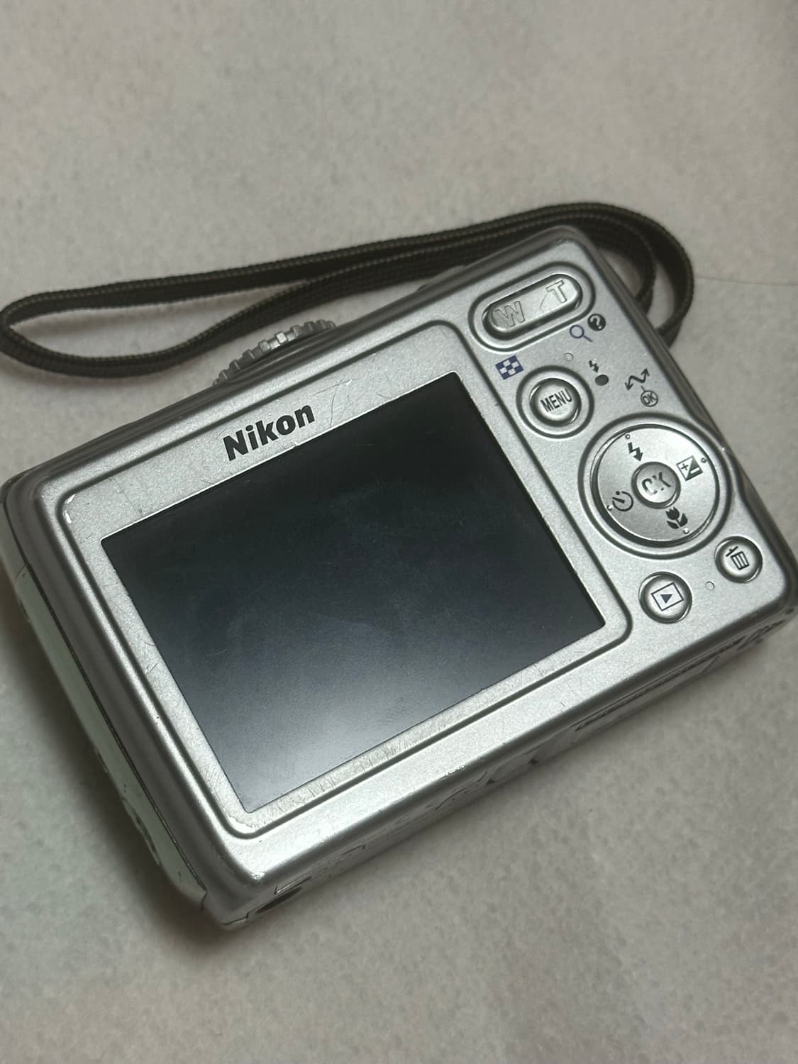 급처) 니콘 쿨픽스 Nikon coolpix p4 판매합니다 상품이미지3