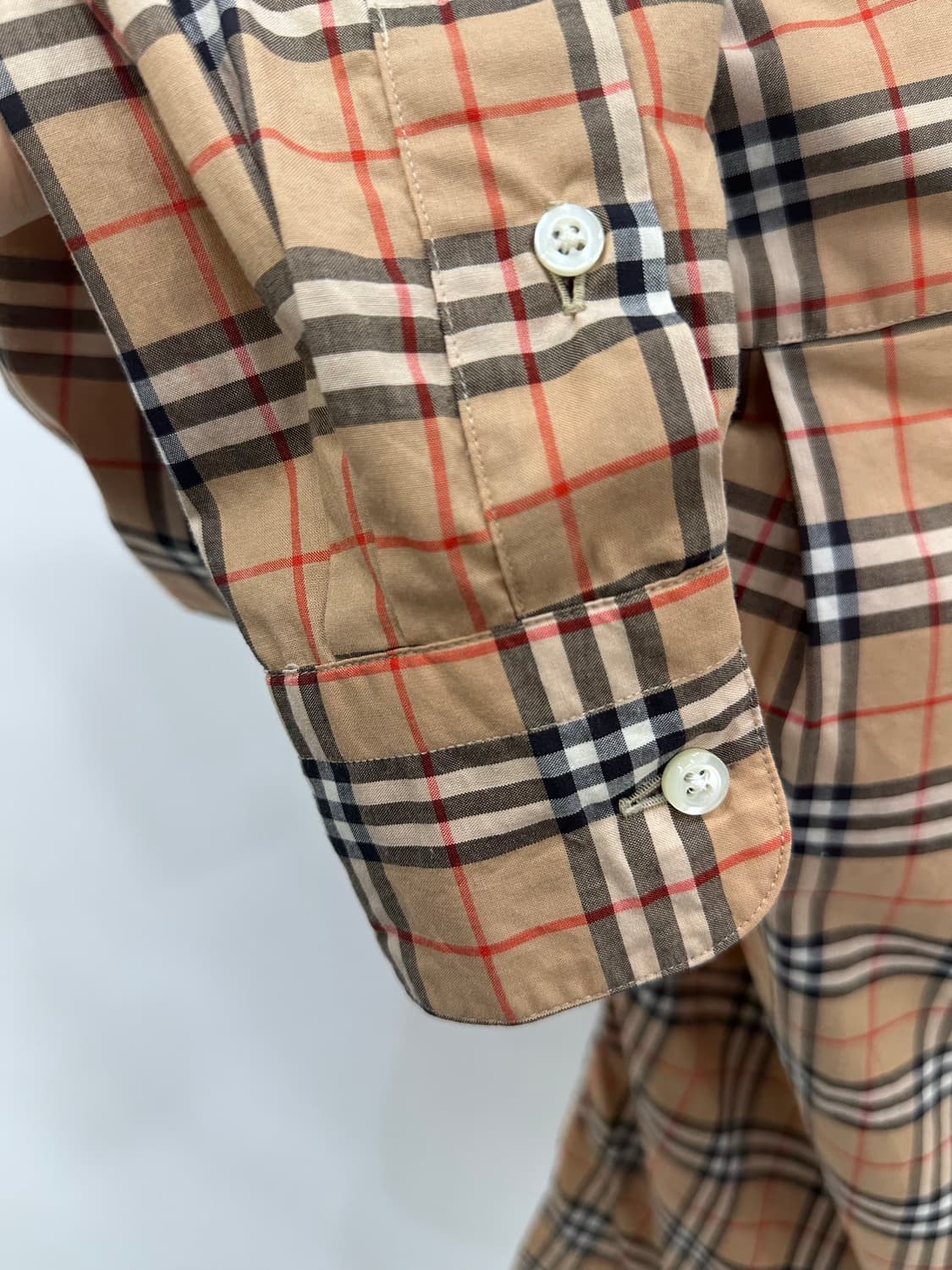 버버리 노바체크 여성 남방 상품이미지4