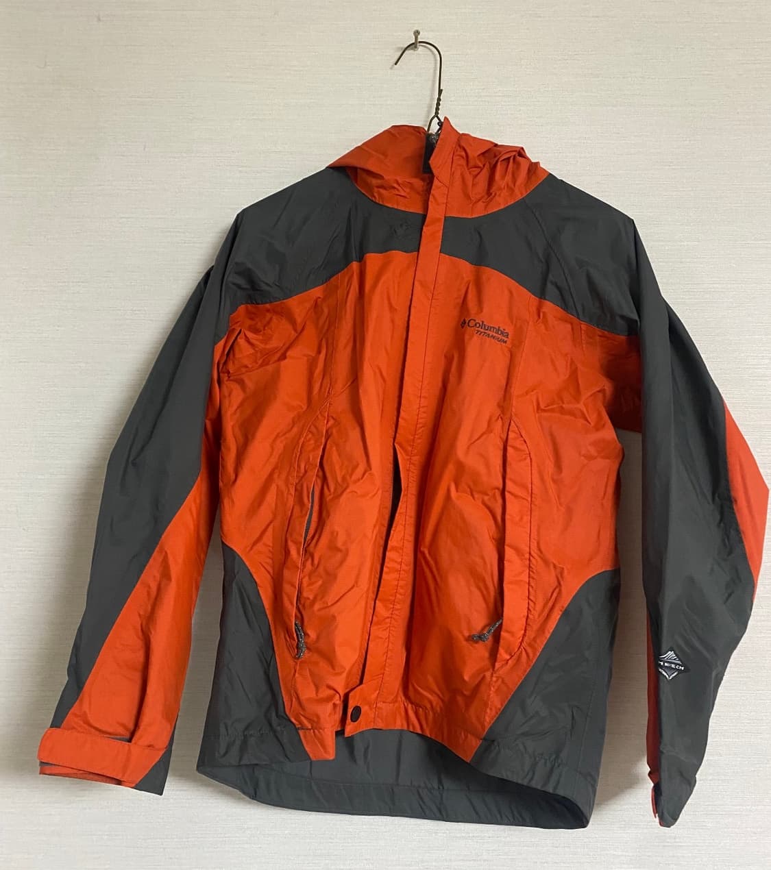 컬럼비아 등산 자켓 오렌지/회색 상품이미지1