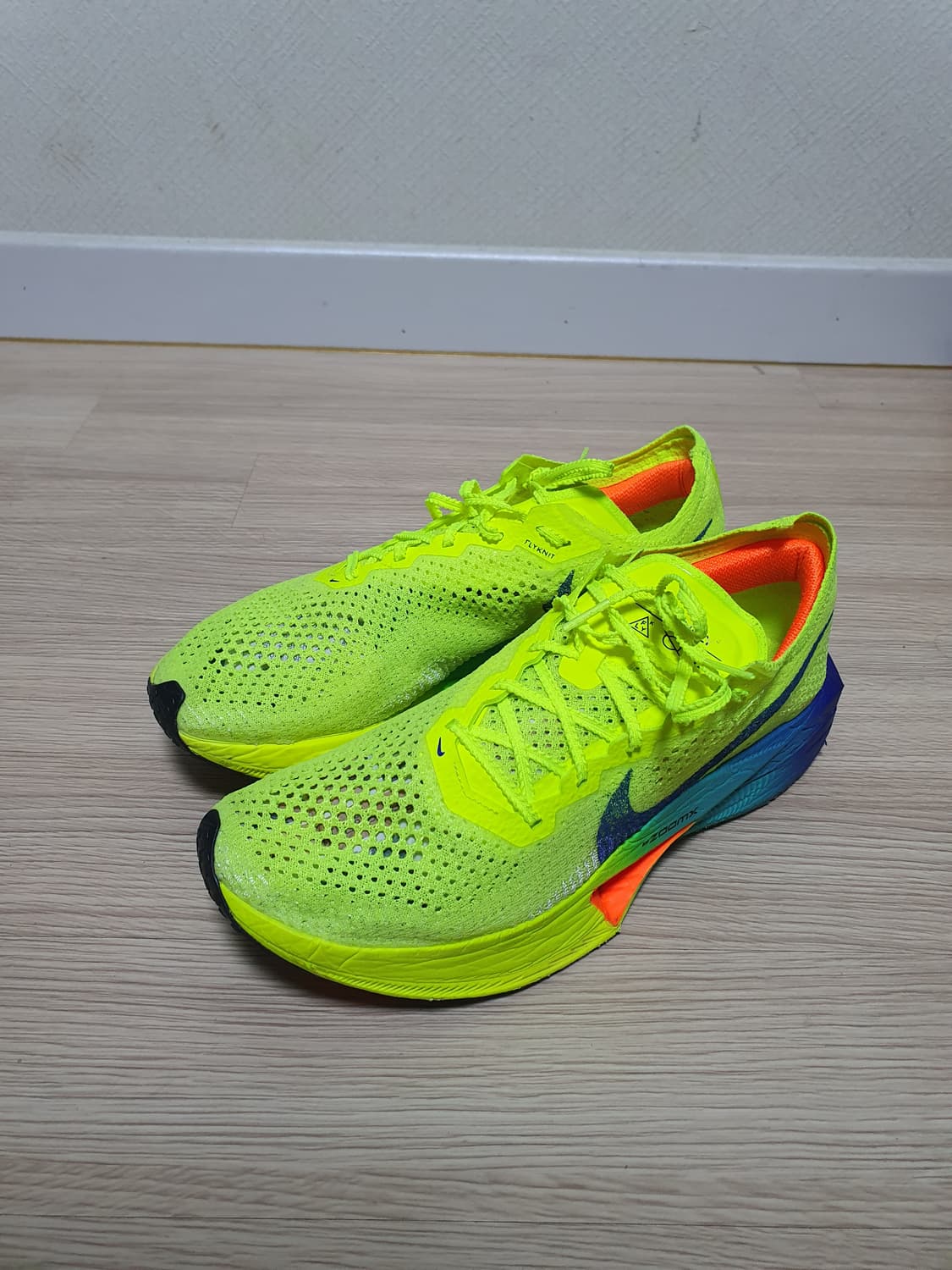 나이키 베이퍼플라이 넥스트 3% 러닝화 270 상품이미지4