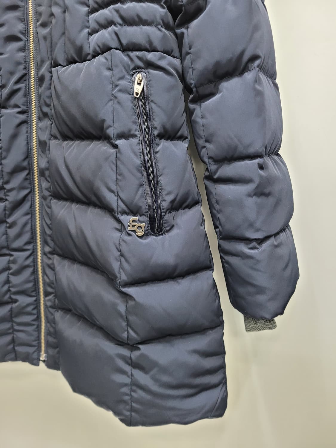 FANTOM 팬텀 라쿤퍼 후드 다운 롱 패딩 / 여 95 네이비
 상품이미지6