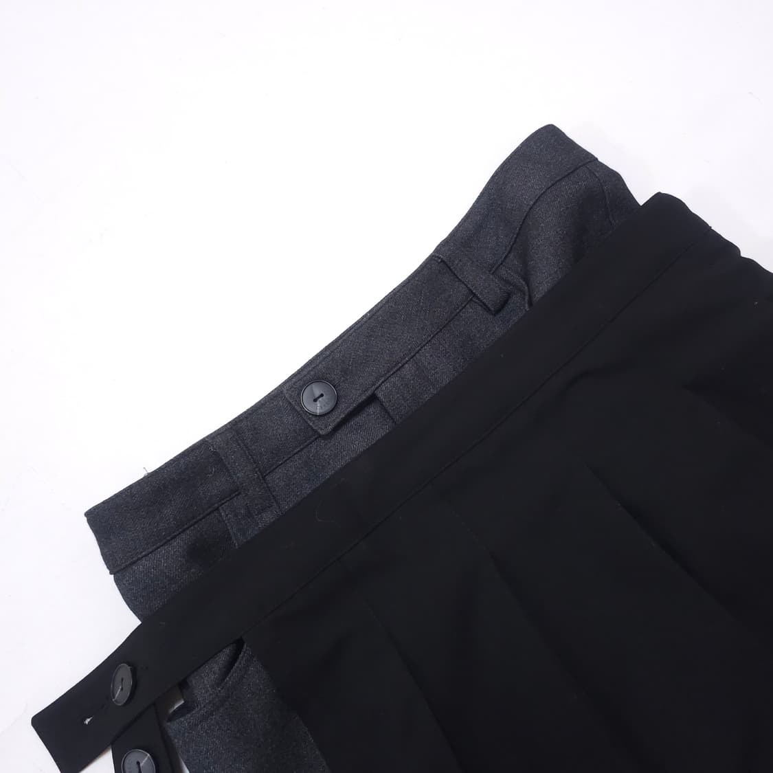 Cerric 플리츠 랩 스커트 상품이미지3