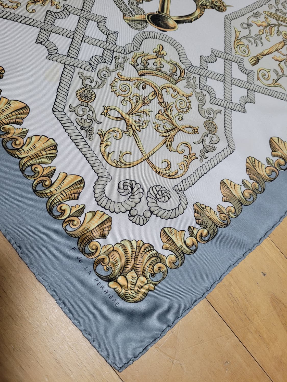 정품 에르메스 까레 실크 스카프 상품이미지4