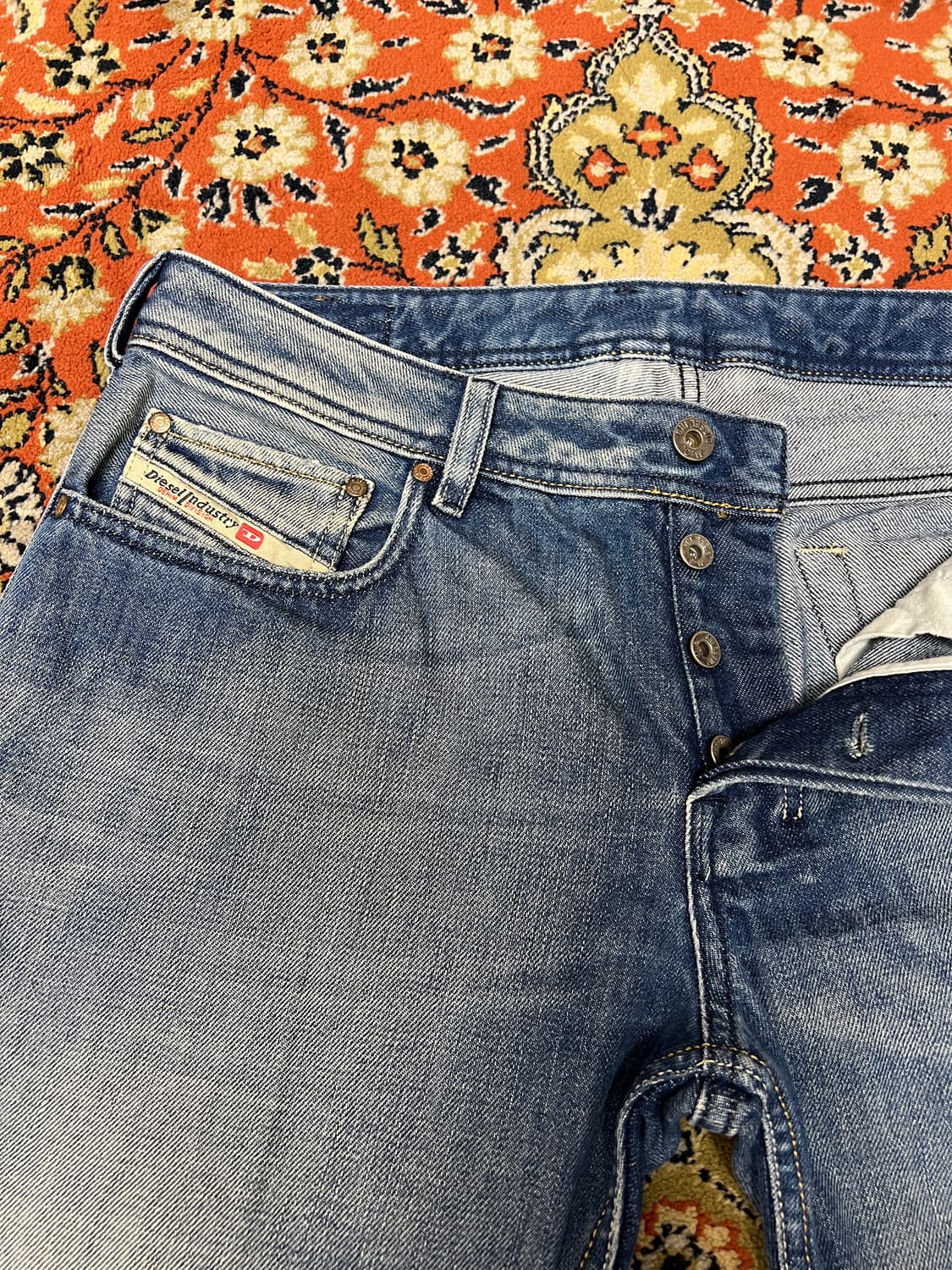 [32] 디젤 자탄 부츠컷 플레어 데님팬츠 상품이미지4