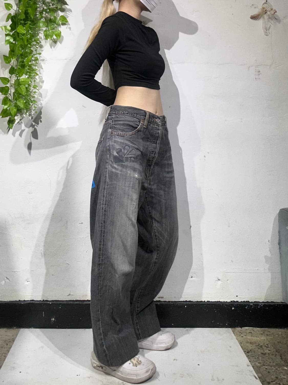 일본 빈티지 흑청 캣 워싱 와이드 프린팅 데님 청바지  상품이미지1