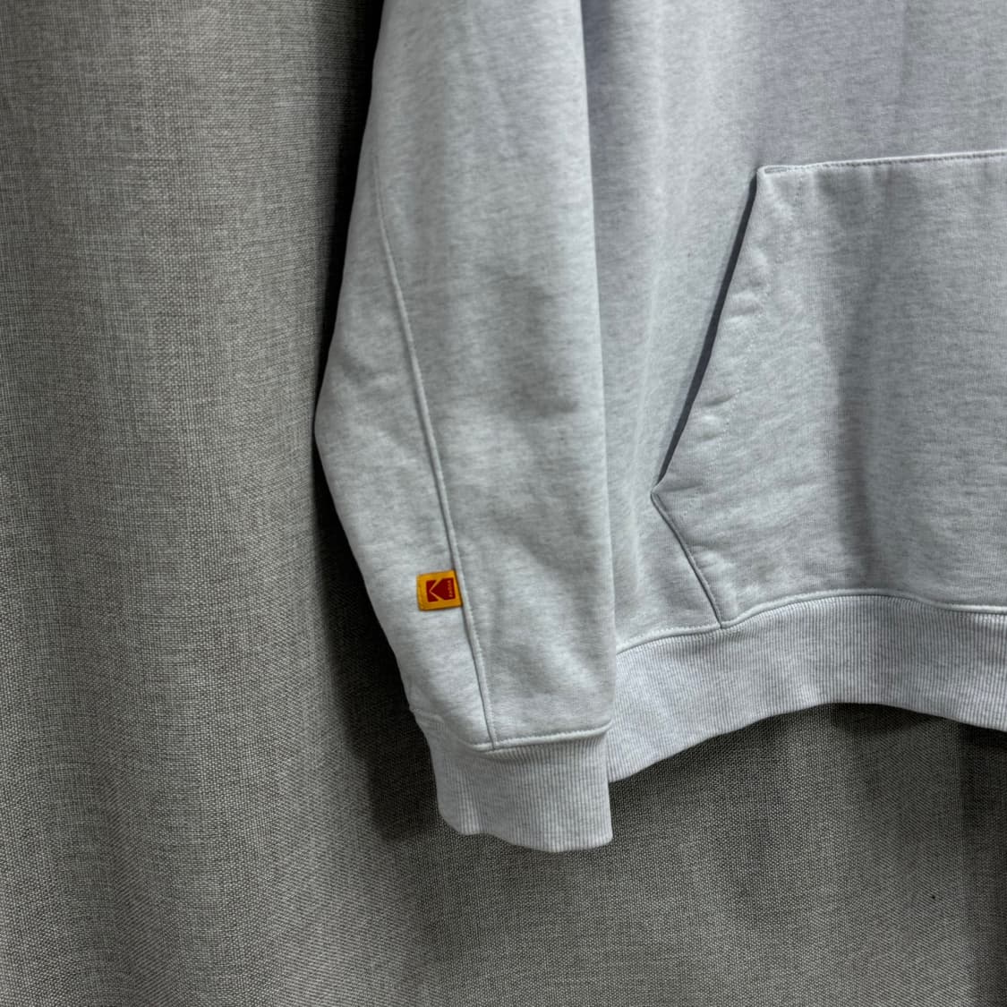 [L] 코닥 KODAK 인스타매틱 자수 로고 긴팔 후드티 상품이미지3