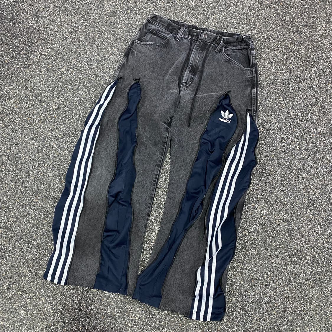 아디다스 커스텀 데님 믹스업 팬츠 B2991 상품이미지2