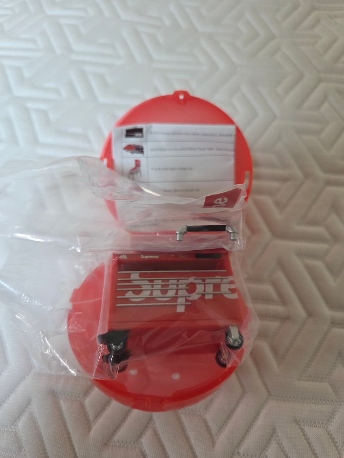 슈프림 가챠 카트 상품이미지1