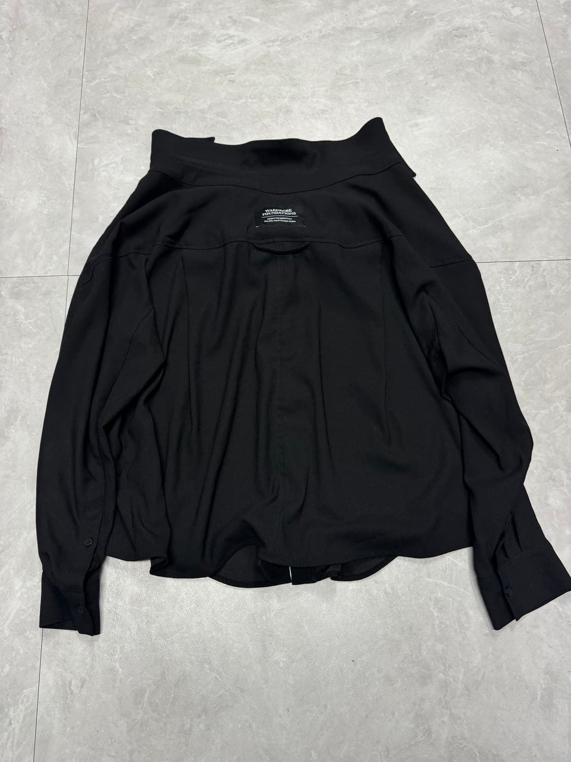 시스템 23SS 오프숄더 상품이미지3