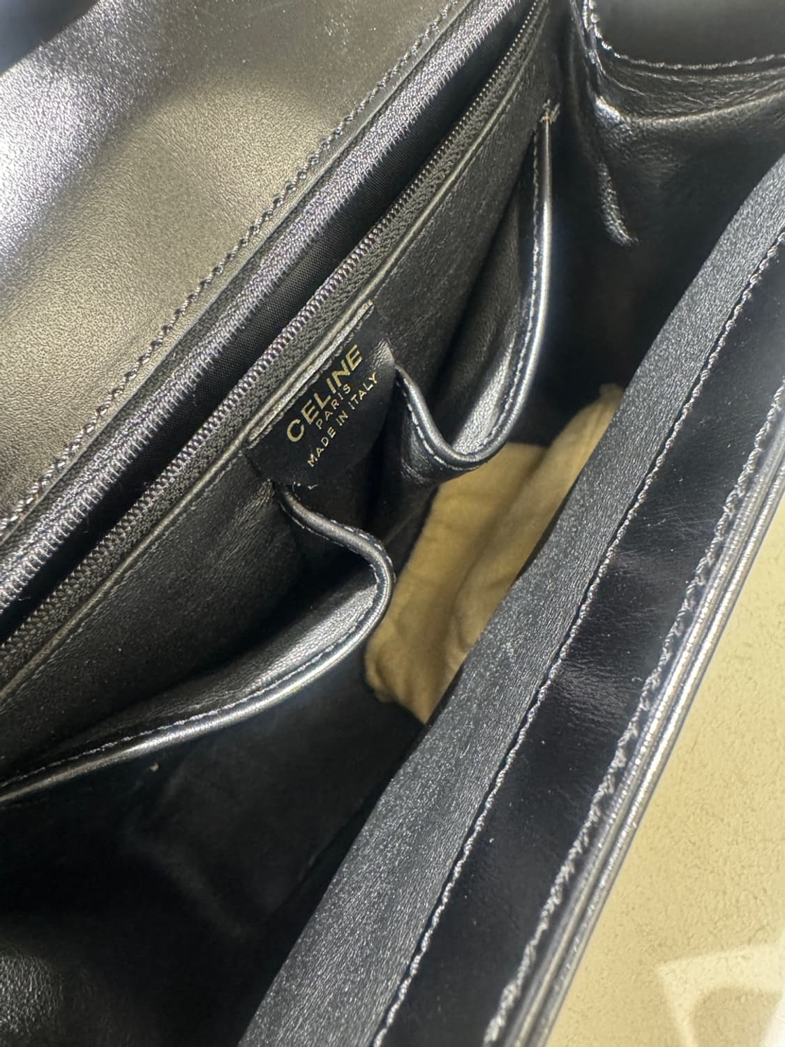 셀린느 트리옹프 탑핸들백 상품이미지5