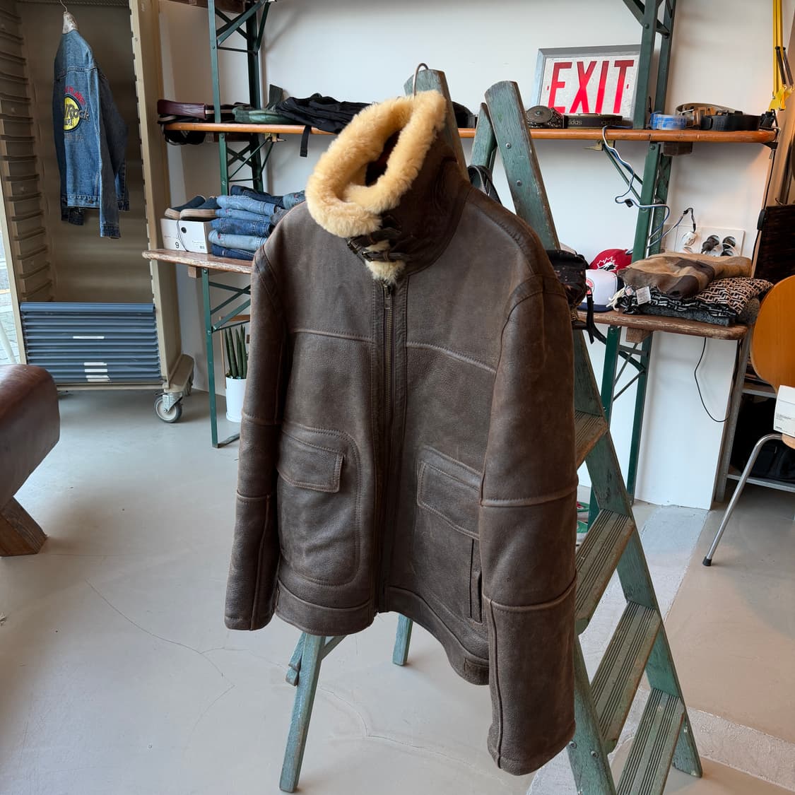 vtg sheepsikn 무스탕 자켓 상품이미지1