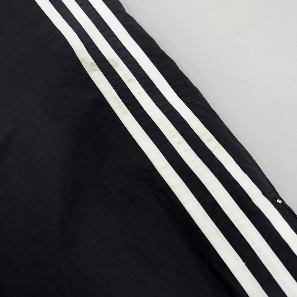 아디다스 90s 삼선 올드스쿨 바람막이 트랙팬츠 상품이미지4