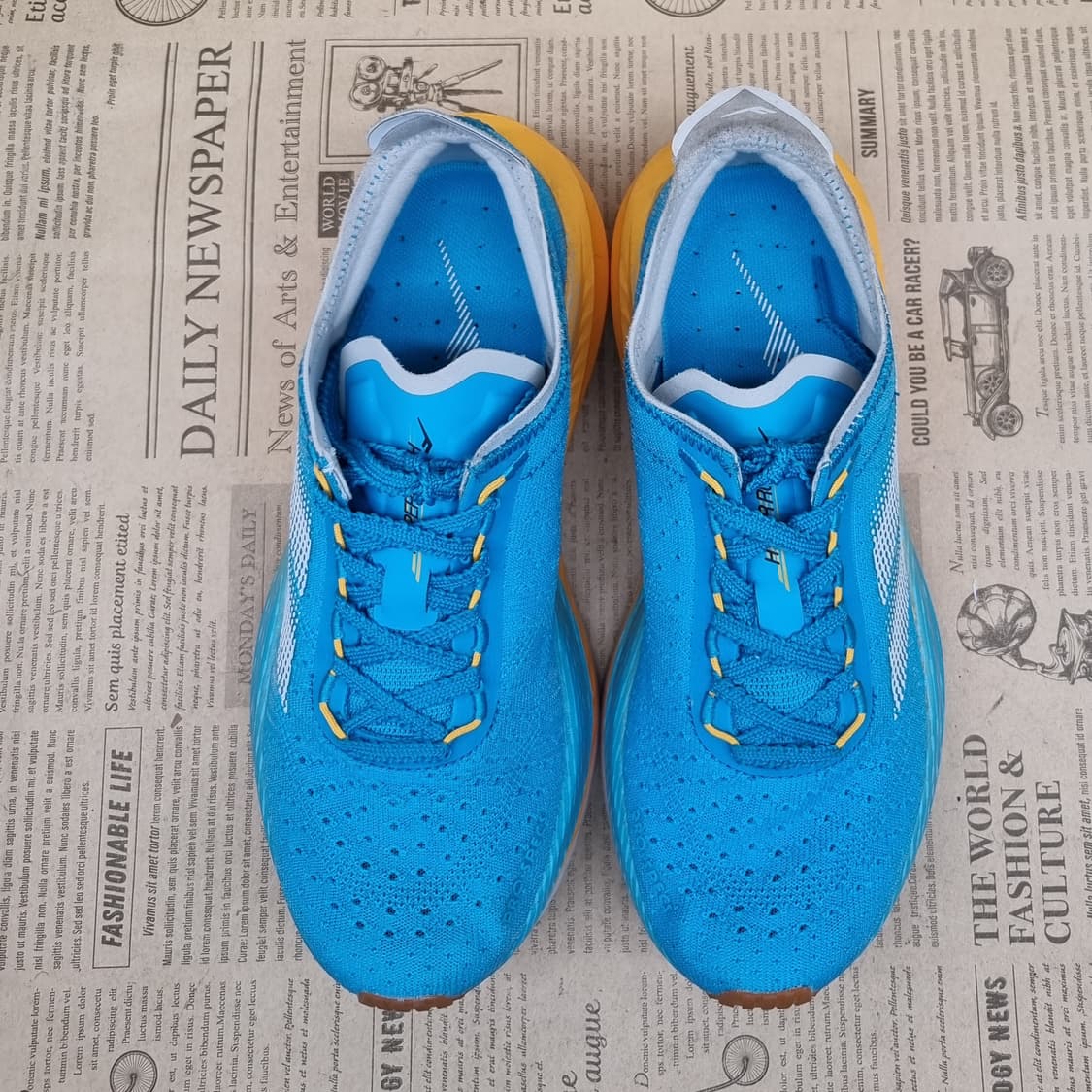 프로스펙스 하이퍼러쉬 카본 런닝화 240 상품이미지2