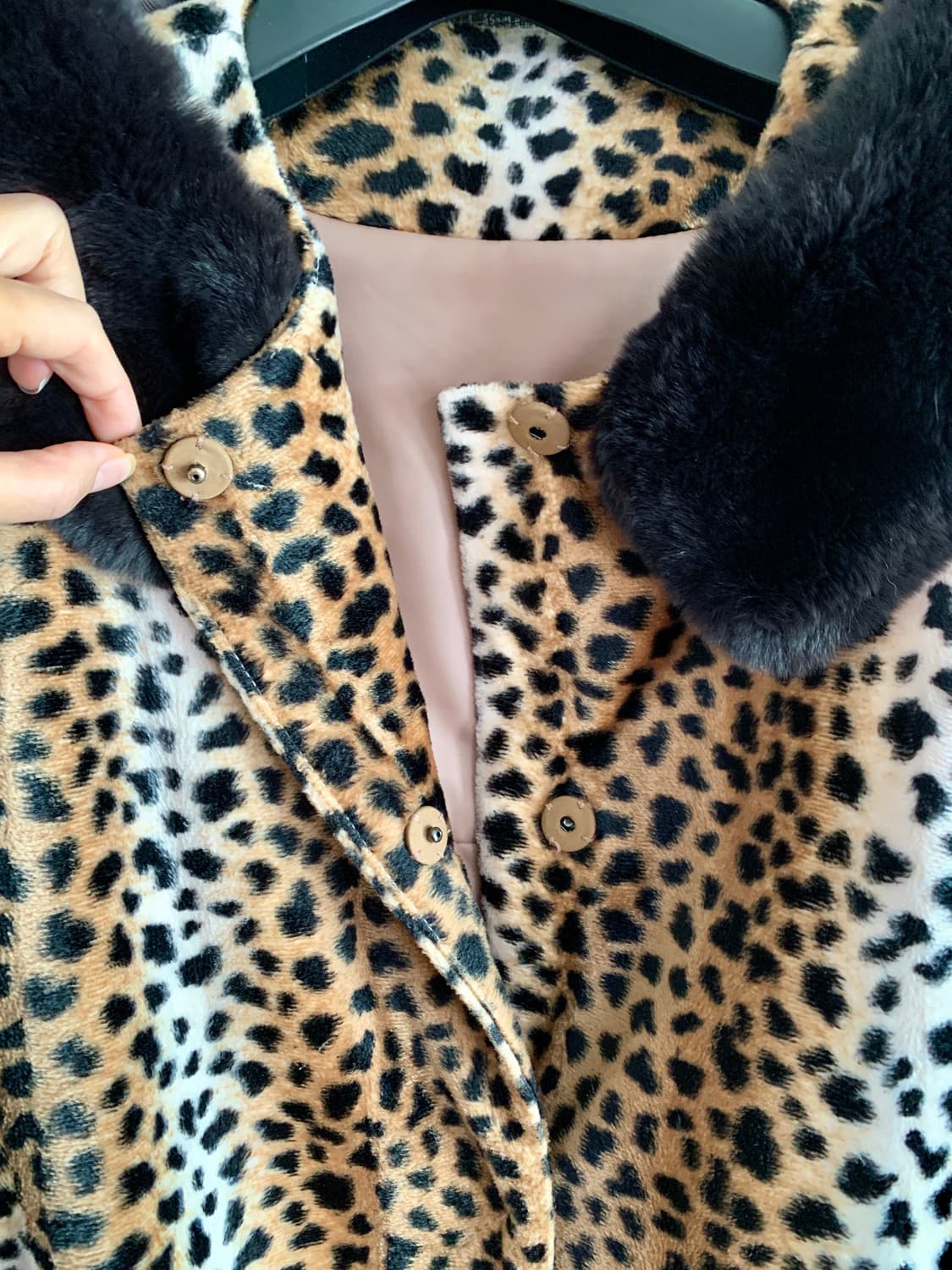 레오파드 패턴 퍼 조끼 베스트 토끼털 카라 66사이즈 연말 모임 상품이미지2