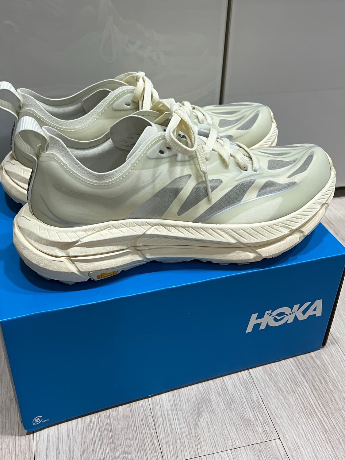 25 FW 호카오네오네 Mafate Speed 4 Lite (235) 상품이미지6