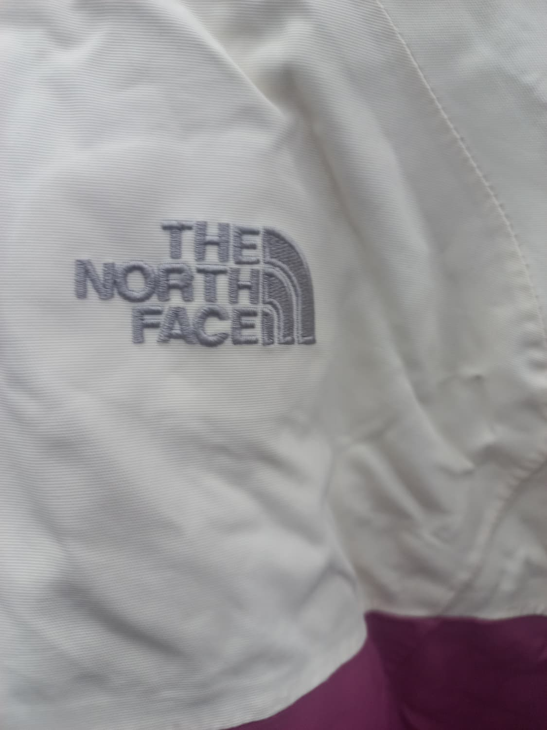 노스페이스 여성 바람막이(여100) 상품이미지4