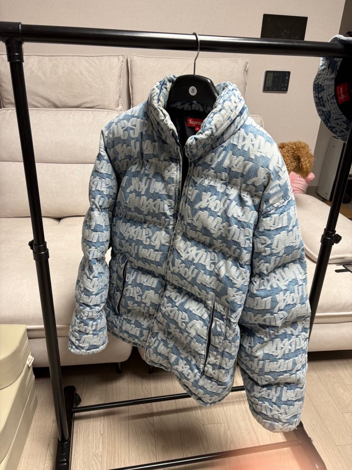 [XL] 슈프림 팻 팁 자카드 데님 푸퍼 자켓 블루 22ss 상품이미지4
