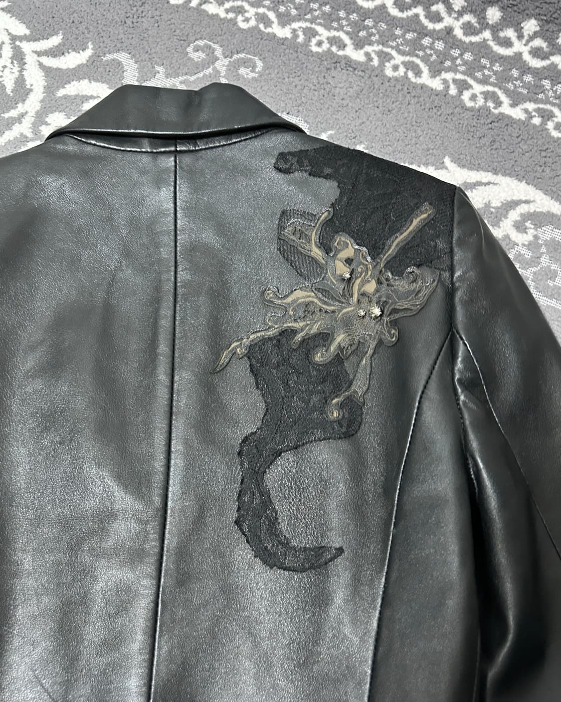 오브제 램스킨 패치워크 자수 블레이저 상품이미지5