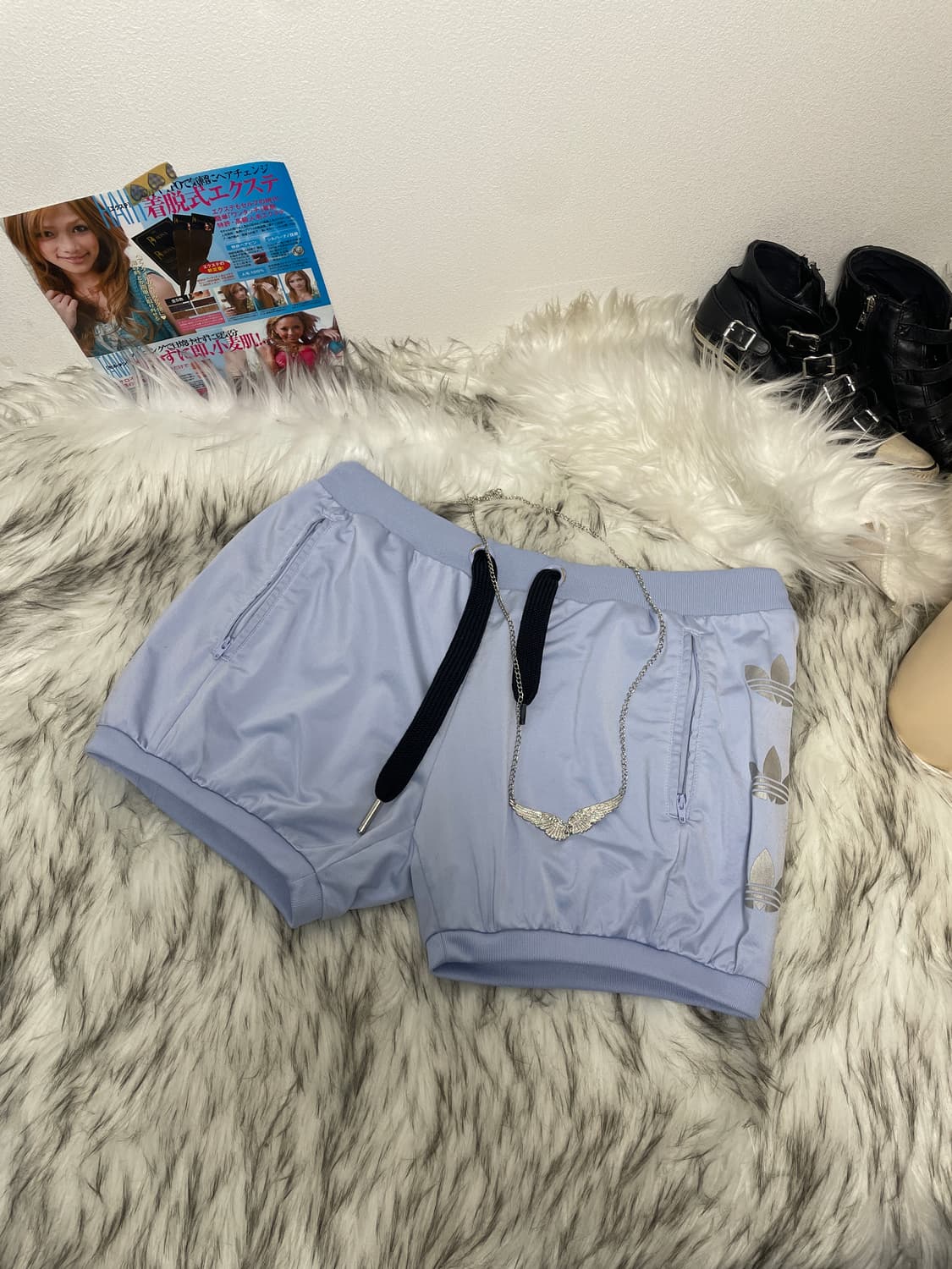 Adidas 아디다스 하늘색 블루 트레이닝 반바지 숏팬츠 상품이미지1