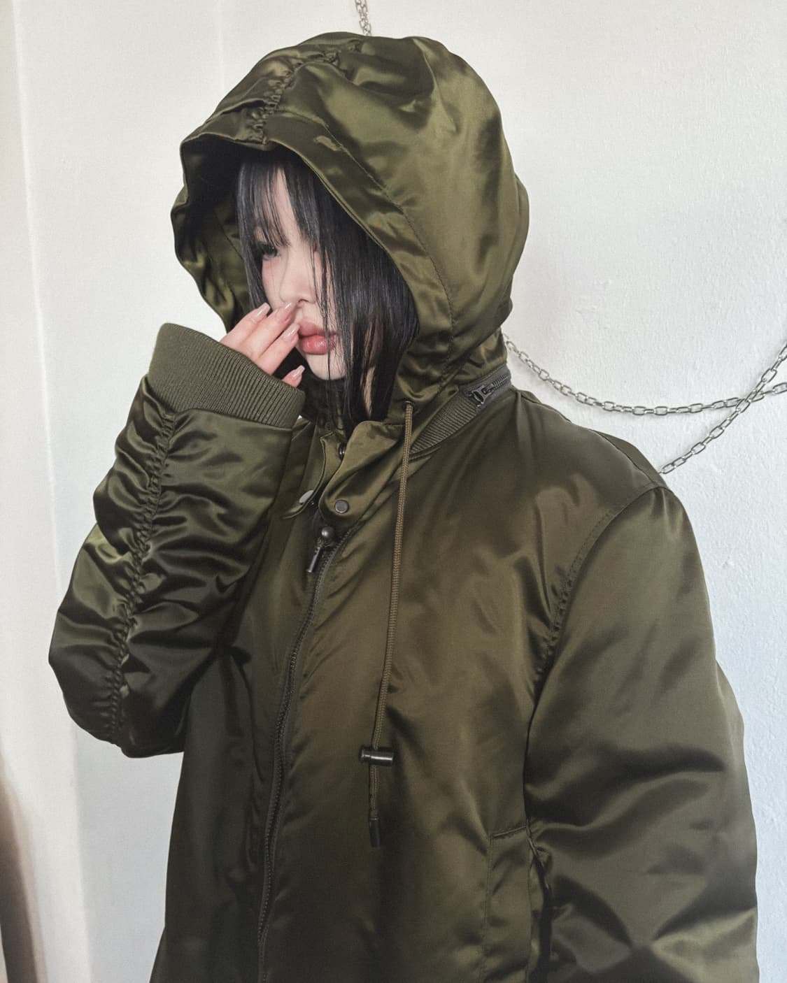 아크네스튜디오 새틴 후드 롱 봄버코트 상품이미지1