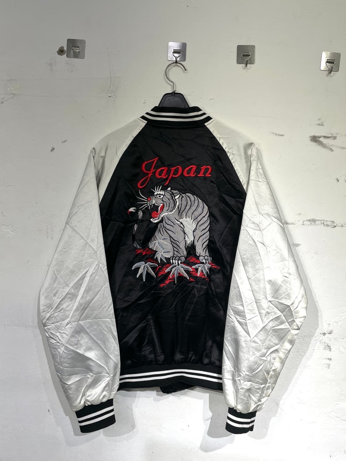 일본빈티지 오리엔탈 호랑이 자수 스카잔 빈티지 스카쟌 자켓 상품이미지9