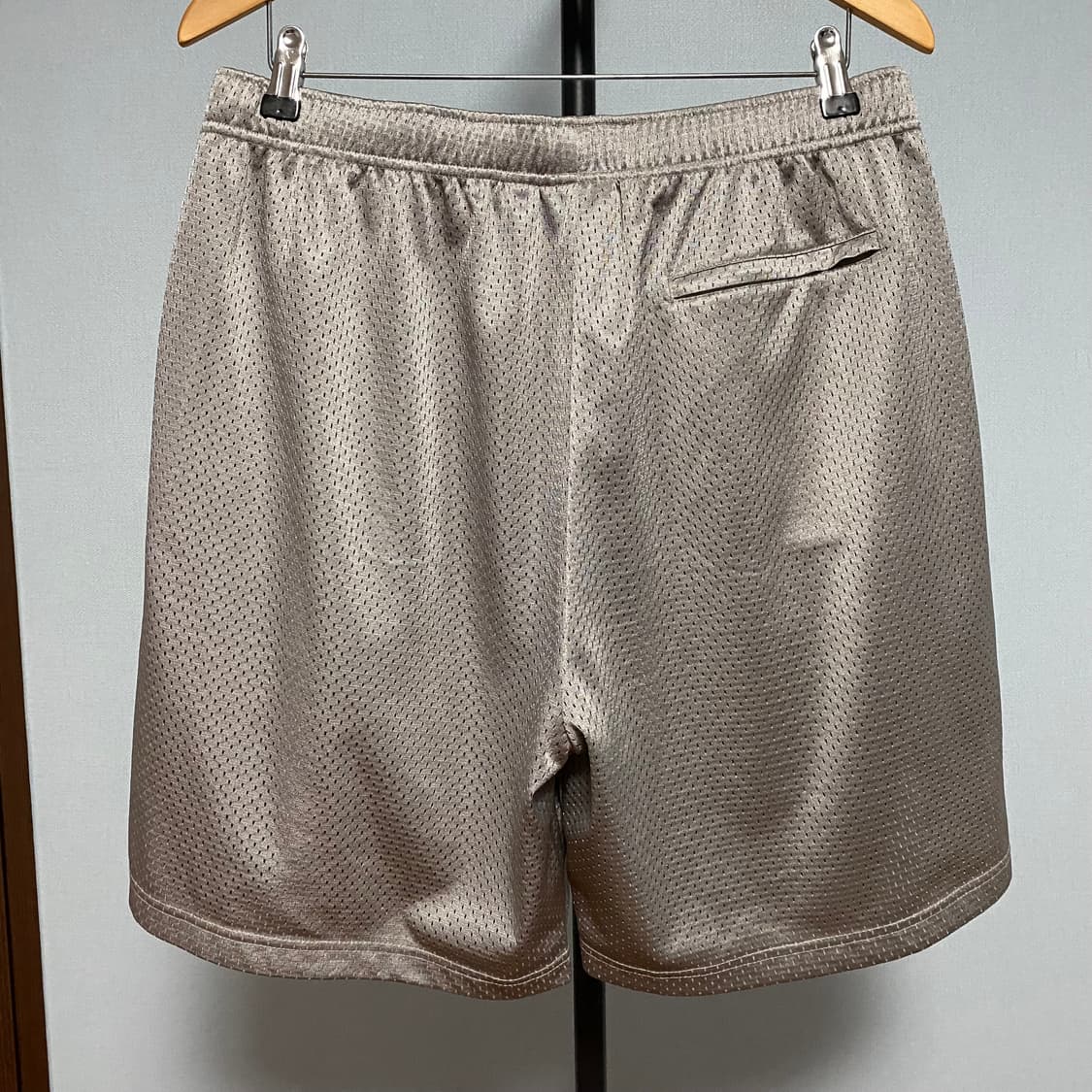 [M] 슈프림 스몰 박스 배기 메쉬 쇼츠 실버 상품이미지2