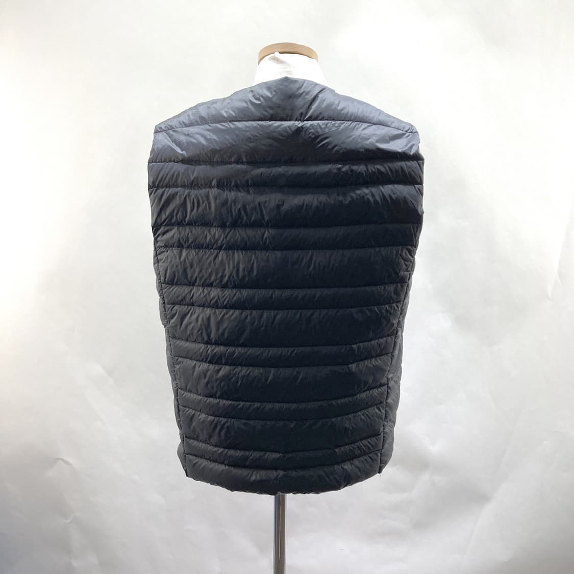 지오다노 남성덕다운경량패딩조끼 블랙 XL  상품이미지3