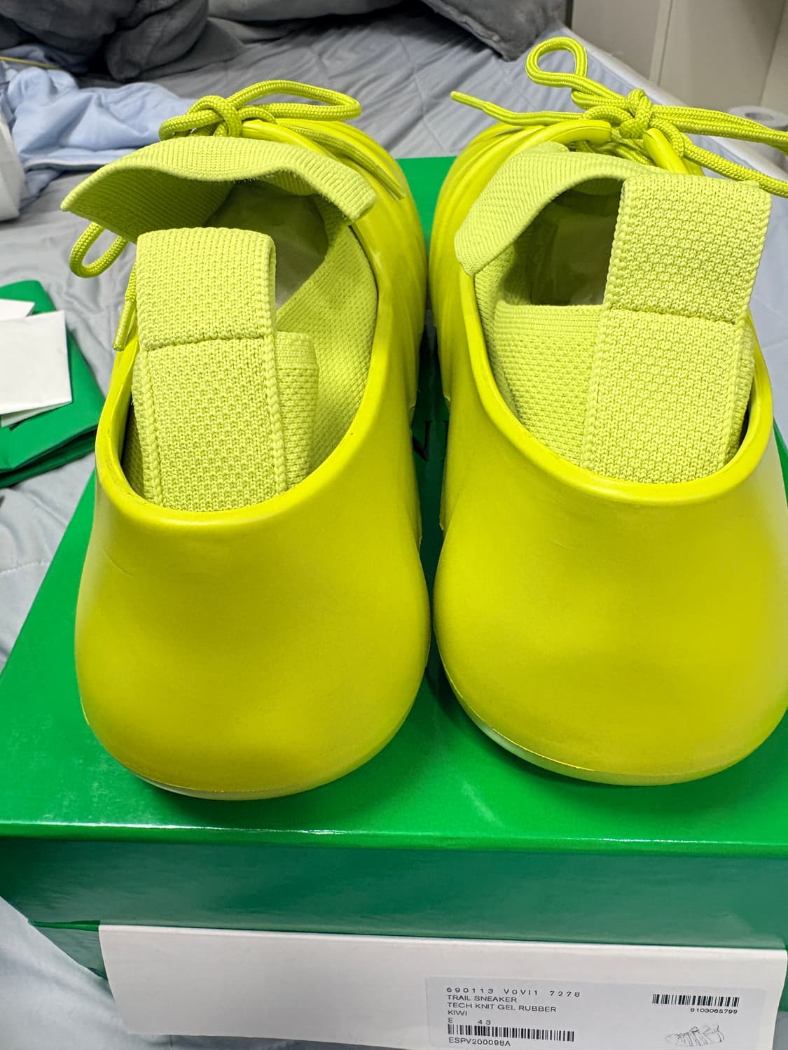 보테가베네타 트레일 러버 니트 스니커즈 상품이미지4