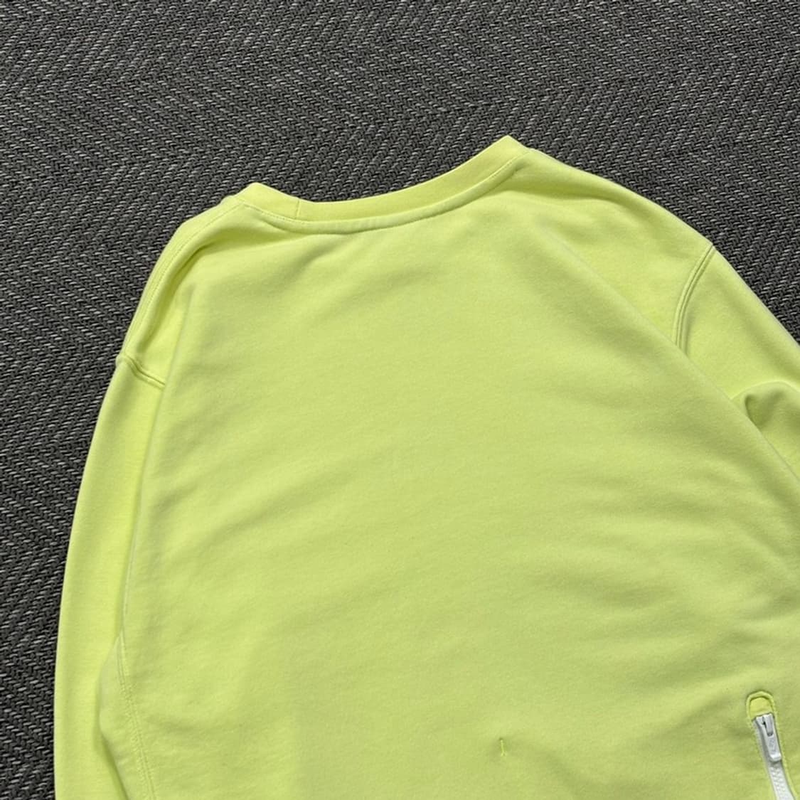 나이키 네온로고 맨투맨v0427 상품이미지5