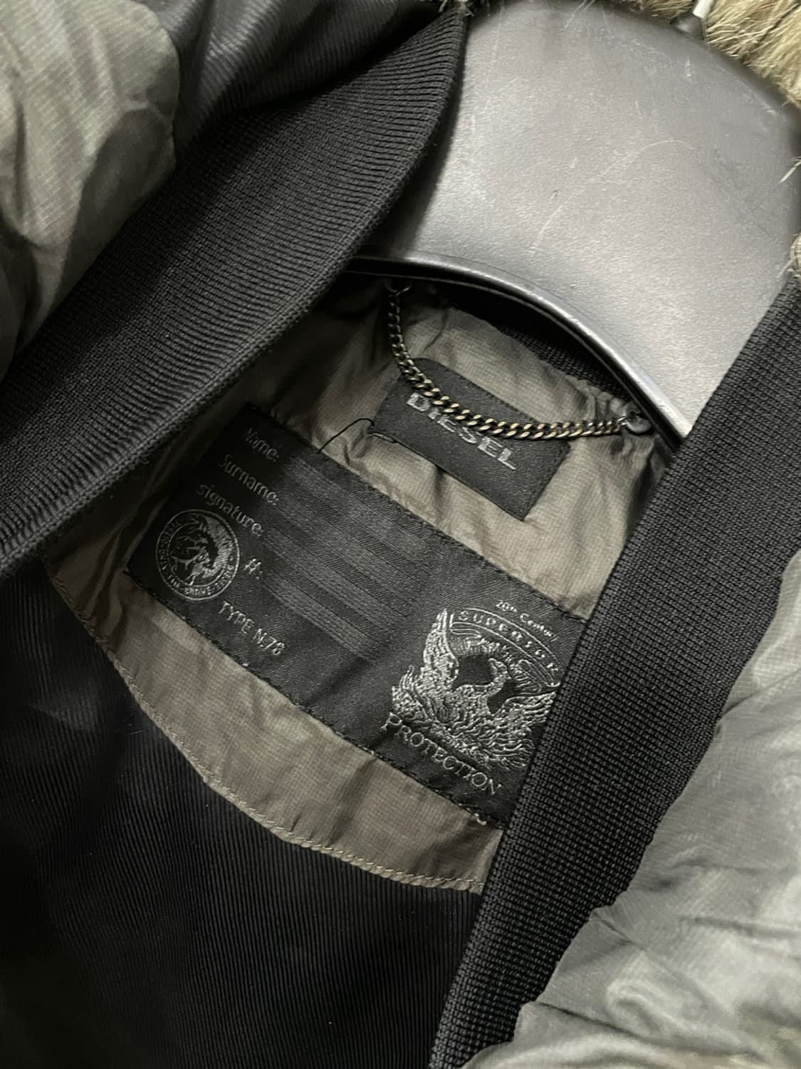 디젤 후드 퍼 퀼팅 다운 자켓 상품이미지3