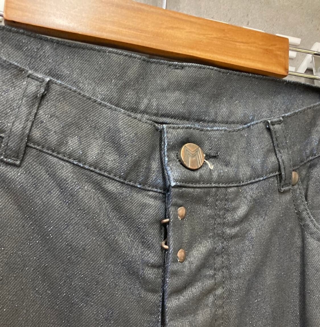 마르지엘라 뱀피코팅 블랙진 상품이미지3