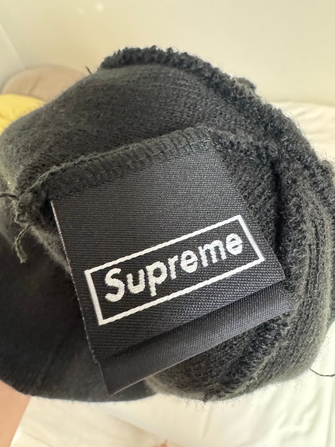 슈프림 뉴에라 삼 비니 Supreme Psalm Beanie 상품이미지2