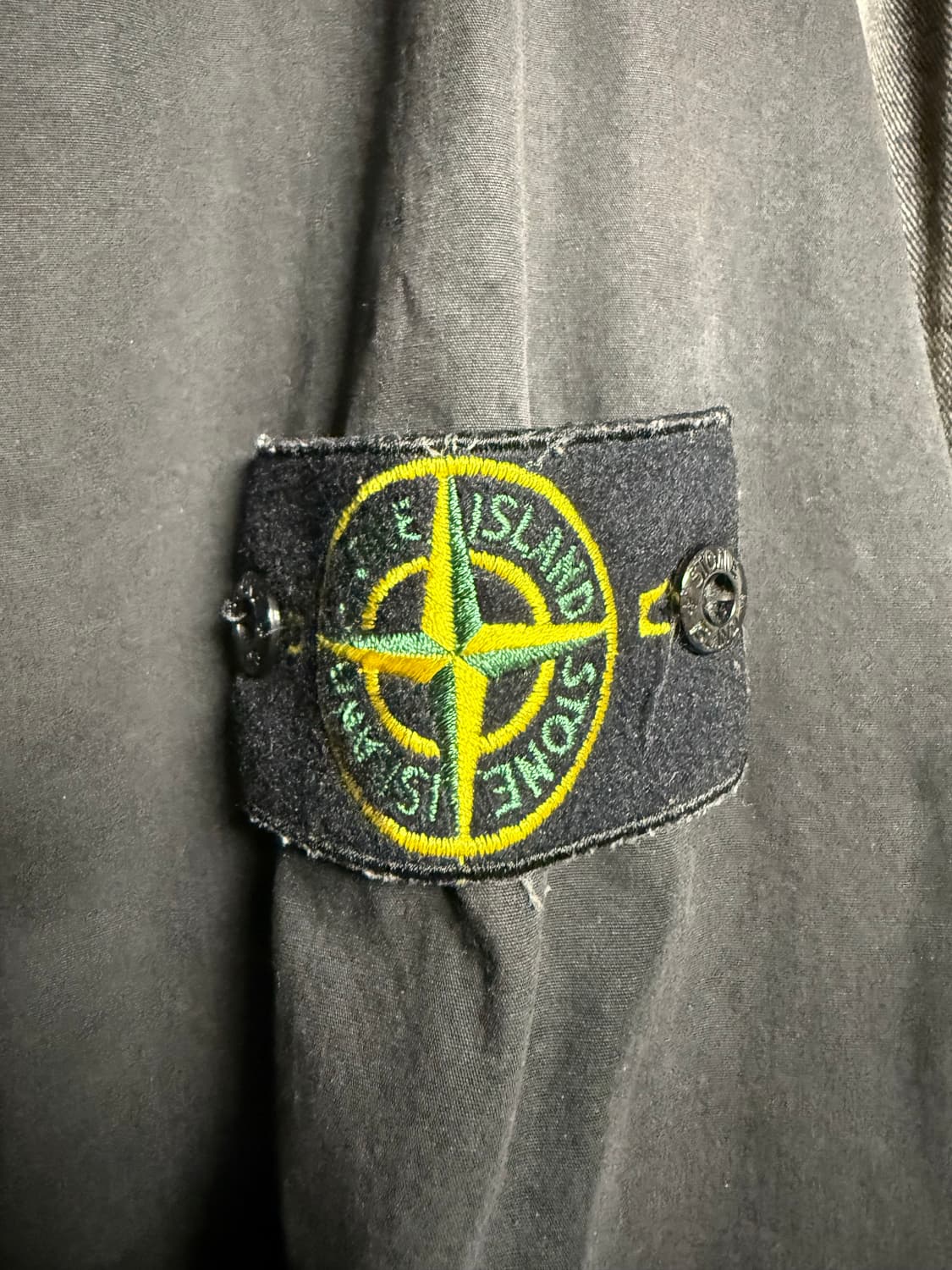 스톤아일랜드 21FW 올드이펙트 오버셔츠 상품이미지5