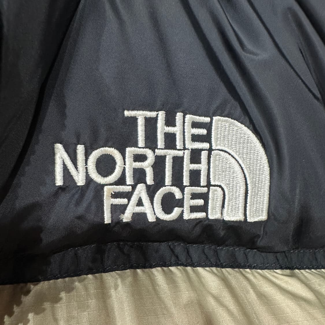 노스페이스700 눕시 패딩 XL 상품이미지6