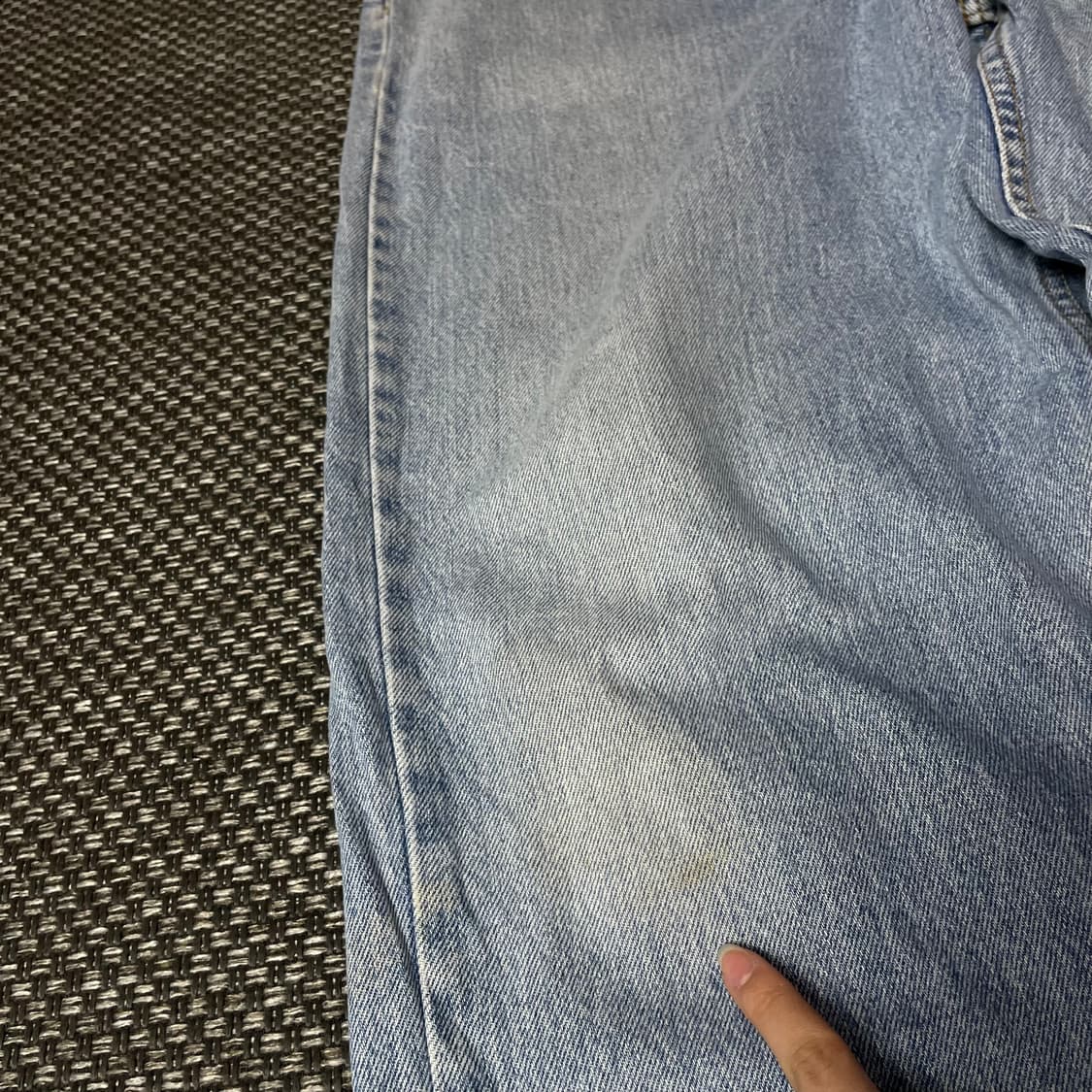 (40) 리바이스 550 40X30 릴렉스드핏 연청 데님 팬츠 상품이미지3