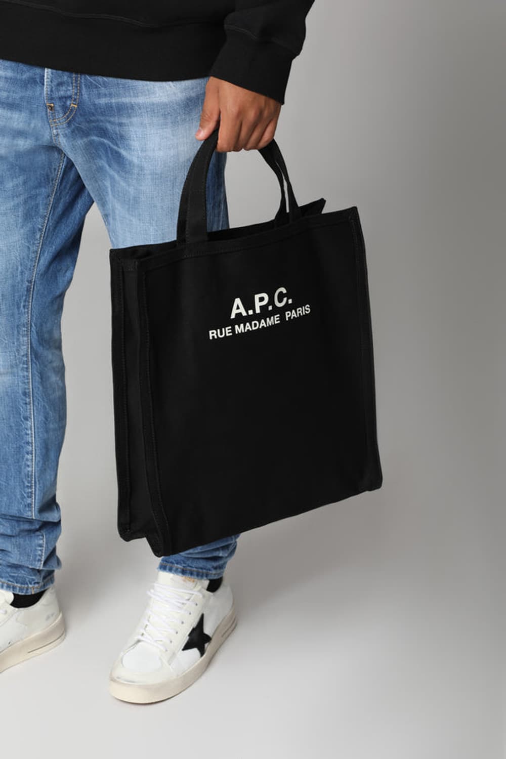 (새상품50%할인)APC 아페쎄 정품 리쿠퍼레이션 토트백 겸 숄더백 블랙 상품이미지1