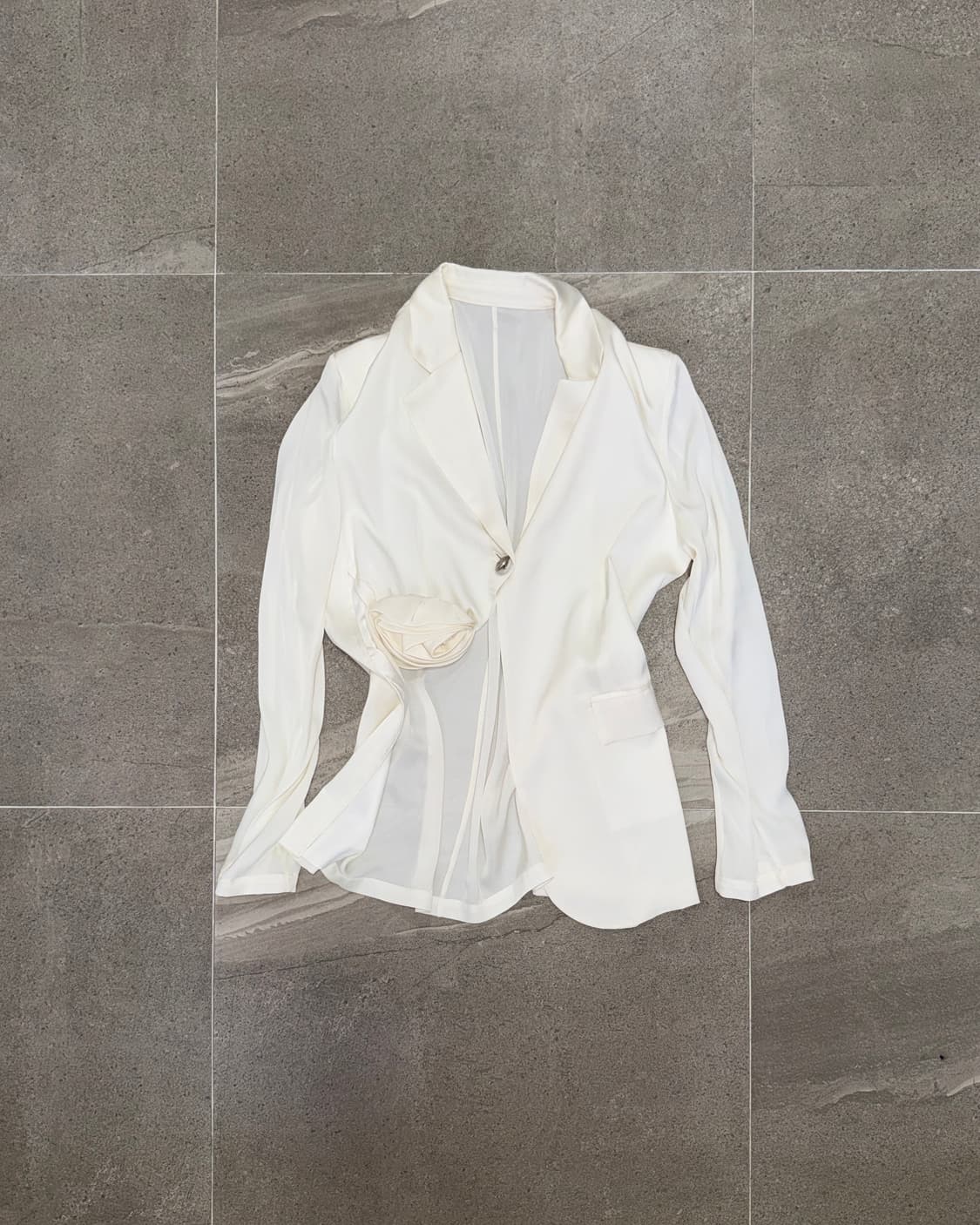 DINT white satin flower unbalance jk 상품이미지1