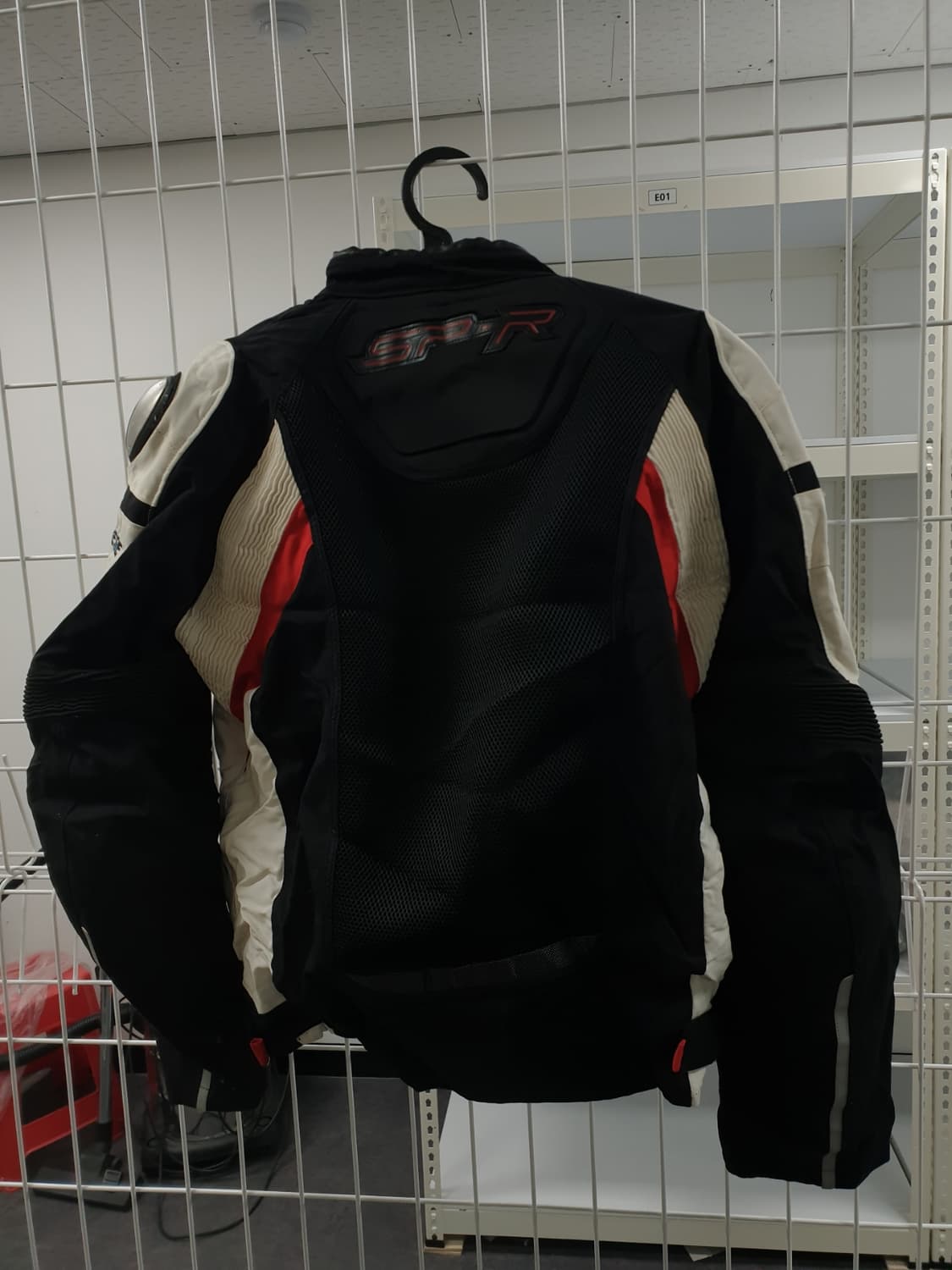 다이네즈 바이크자켓 90사이즈 팝니다 상품이미지2