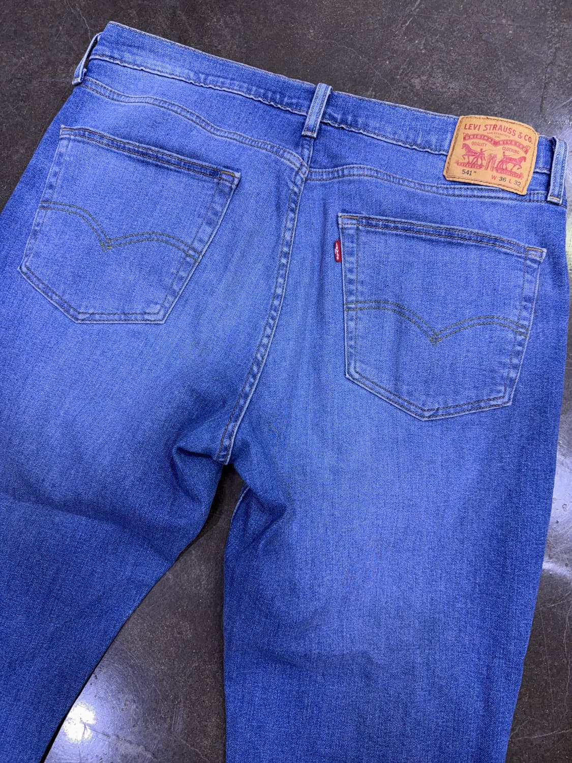 리바이스 541 에슬레틱 테이퍼드핏 데님팬츠 36 상품이미지7