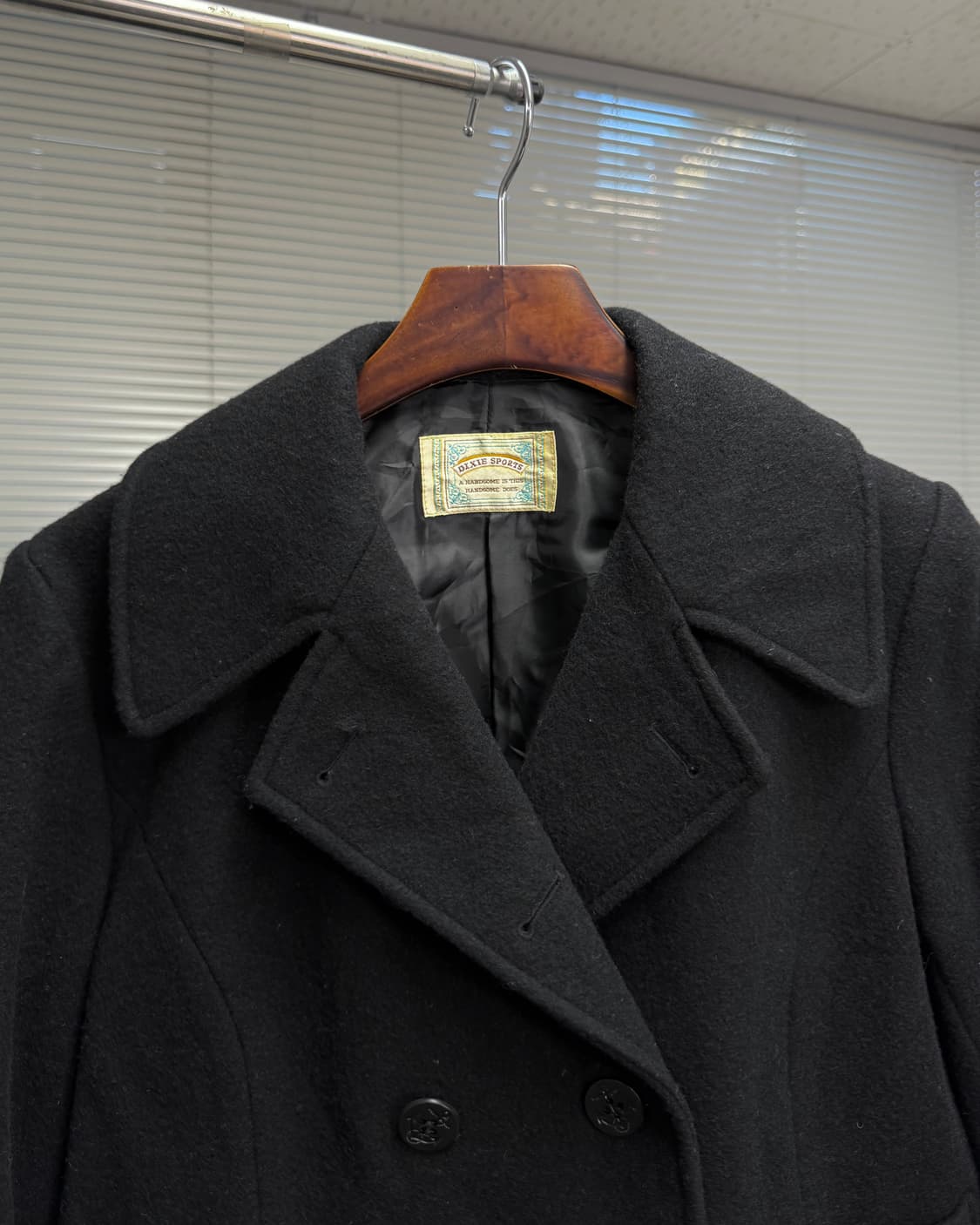 dixie sports 크롭 피 코트 상품이미지2